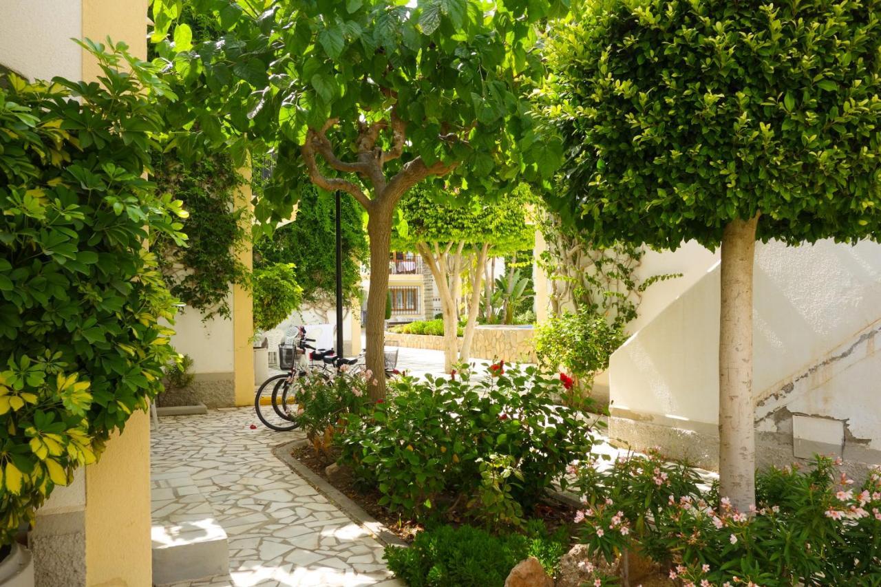 Apartamento Oasis Playas de Vera Buitenkant foto